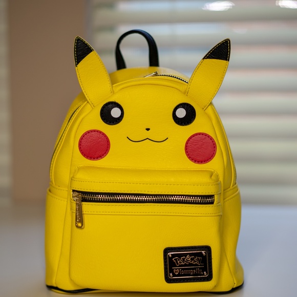 Loungefly Pikachu Pókemon Mini Backpack main image 7